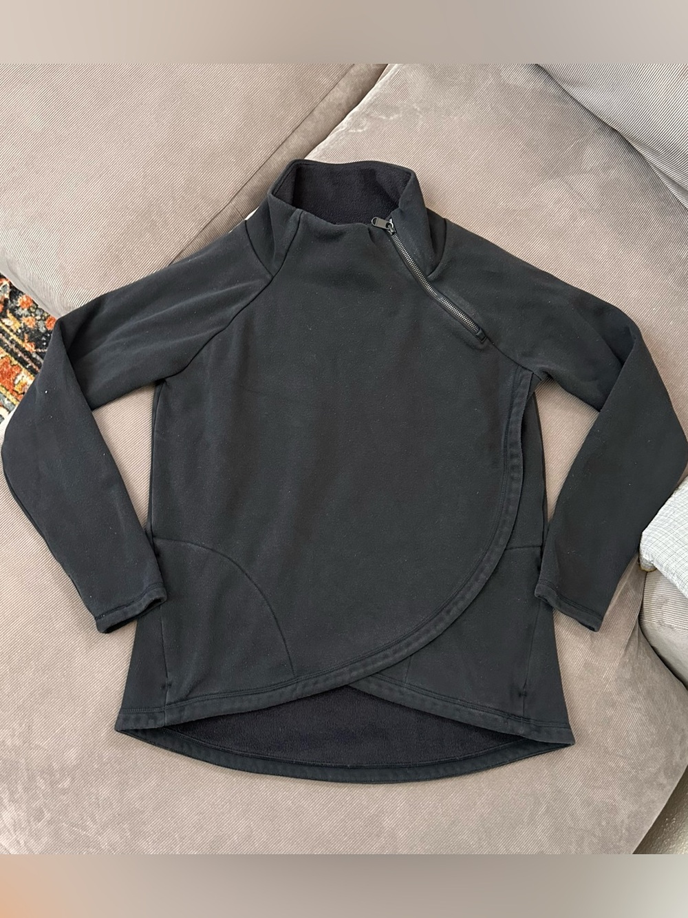 Athleta Cozy Karma Asym Pullover Black Women Size Medium Zip Neck Fleece Jacket